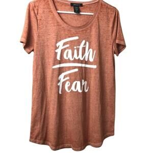 Joei & I Faith  Short Sleeve Crew Neck Womens Graphic Tee Size S